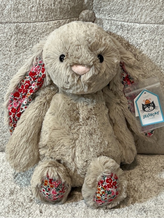 Jellycat Other - Jellycat Retired Medium Blossom Posy Bunny NWT